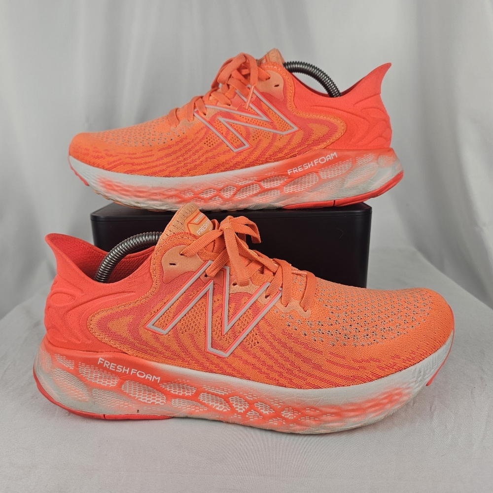 New Balance Fresh Foam 1080v11 Citrus Bright Orange Running Sneaker Womans Sz 11